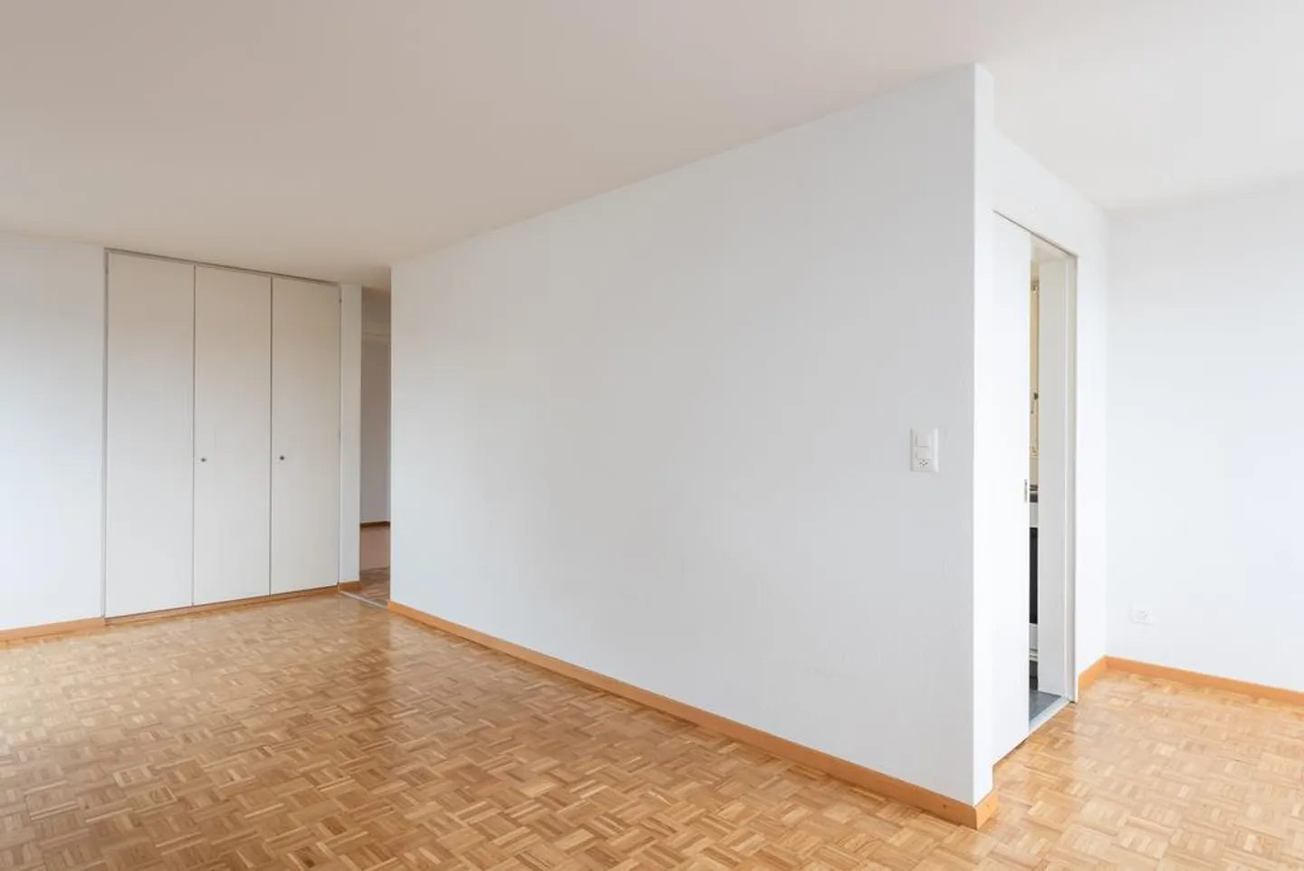 Preiswertes Apartment in Vorstadt - Foto 4 von 7