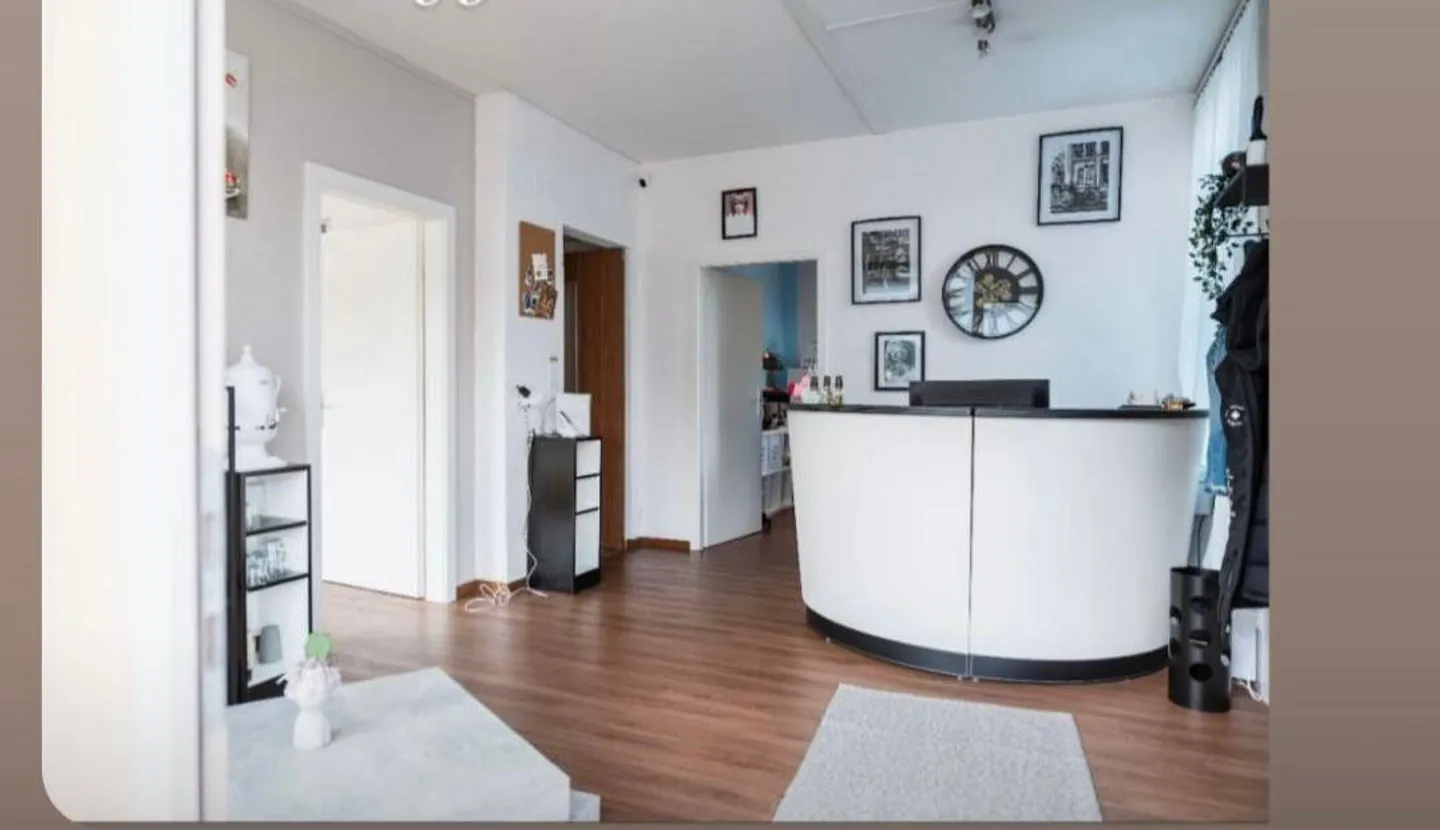 Vielseitiger Gewerberaum - Foto 3 von 3