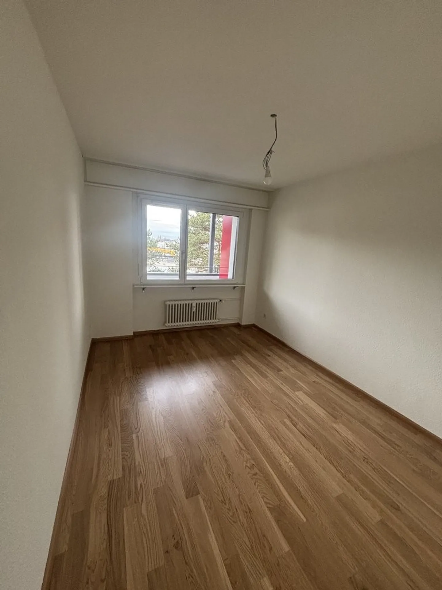 Appartamento ristrutturato di 4,5 stanze da affittare - Foto 7 di 7