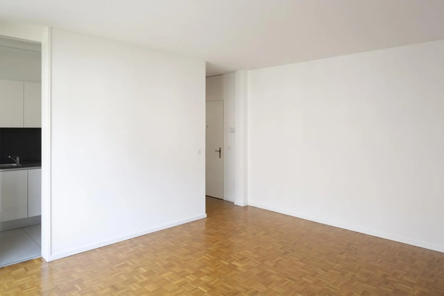 Appartamento luminoso 2.5 stanze - Foto 6 di 14