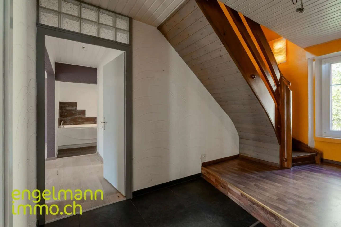 Spazioso appartamento duplex di 8.5 stanze - Foto 11 di 16