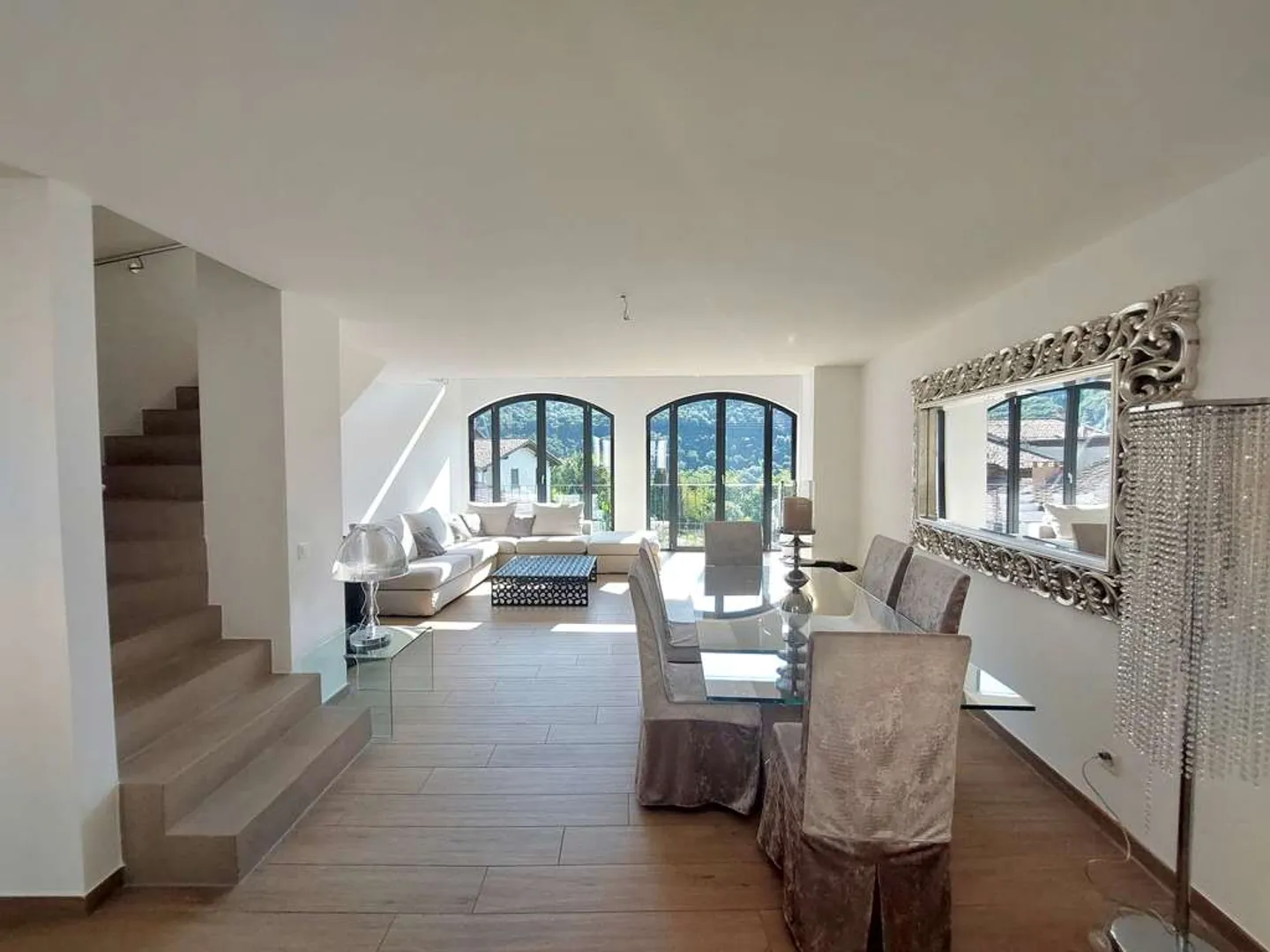 Elegant Duplex Attic in Lugano - Photo 2 of 15