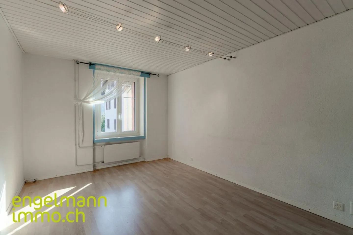 Spazioso appartamento duplex di 8.5 stanze - Foto 12 di 16