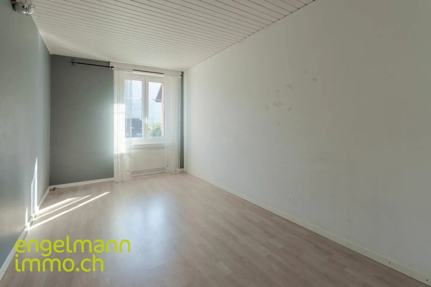 Spazioso appartamento duplex di 8.5 stanze - Foto 13 di 16