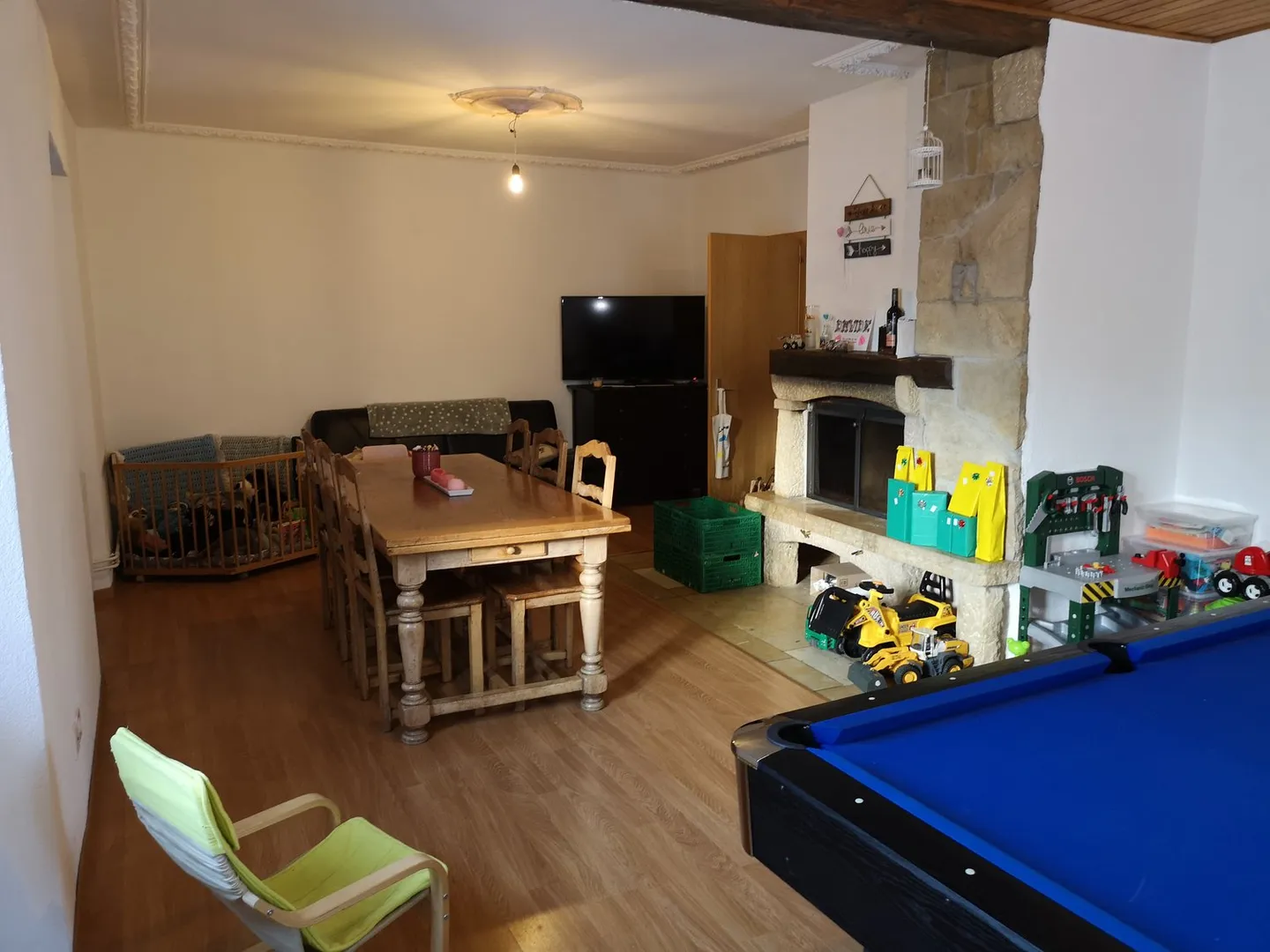 Grande casa con due appartamenti nel centro di Saignelégier - Foto 32 di 51