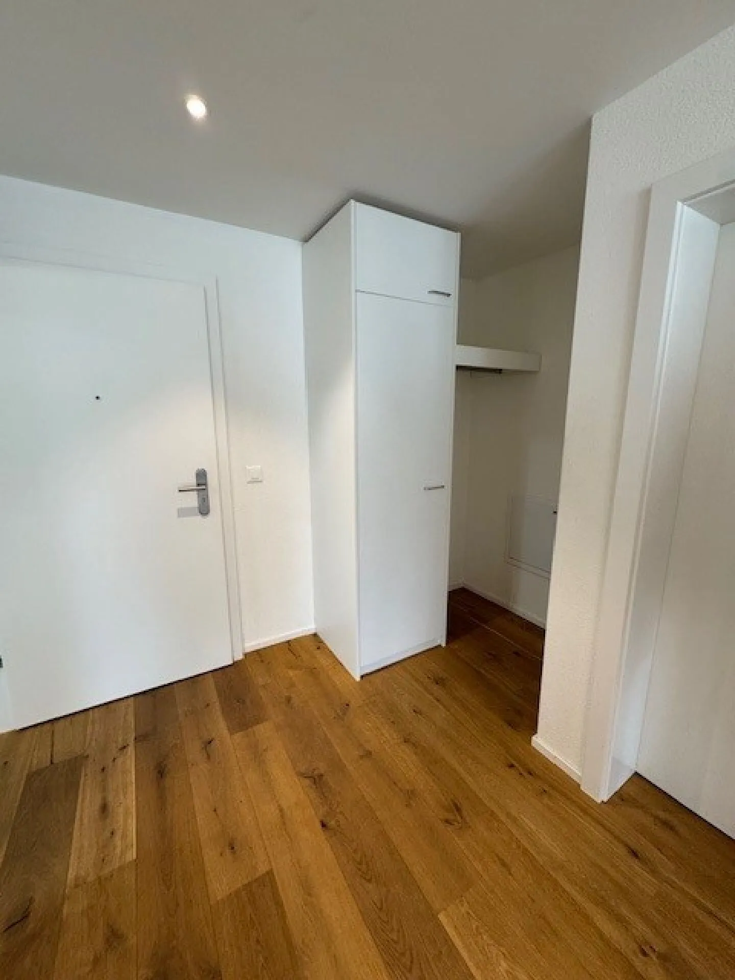 Exklusive 2½-Zimmer-Wohnung - Foto 7 von 7