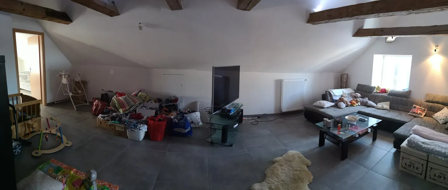 Grande casa con due appartamenti nel centro di Saignelégier - Foto 42 di 51