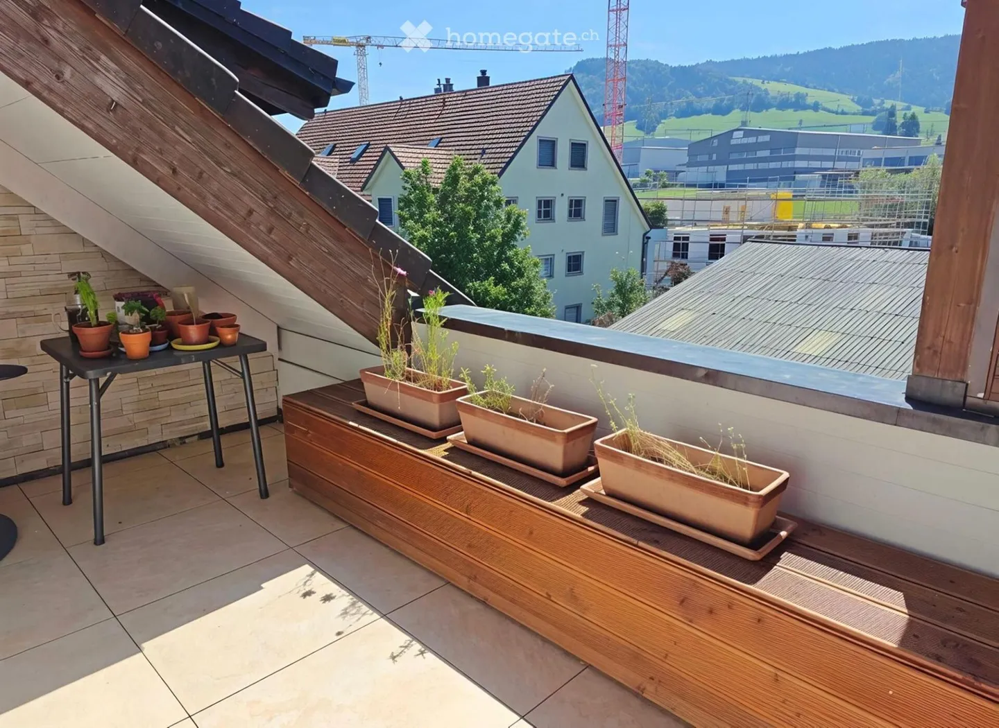 Moderno appartamento duplex/maisonette di 5,5 stanze con balcone soleggiato! - Foto 4 di 14