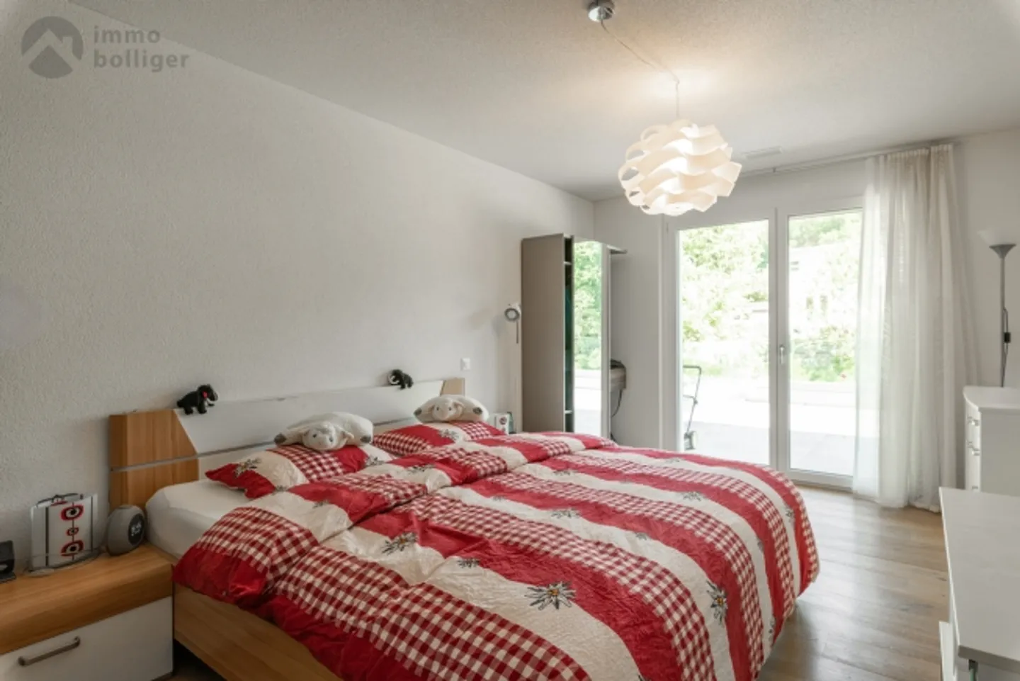 Your Place in the Green - Modern Apartment with Plenty of Light and Space - Photo 7 of 11