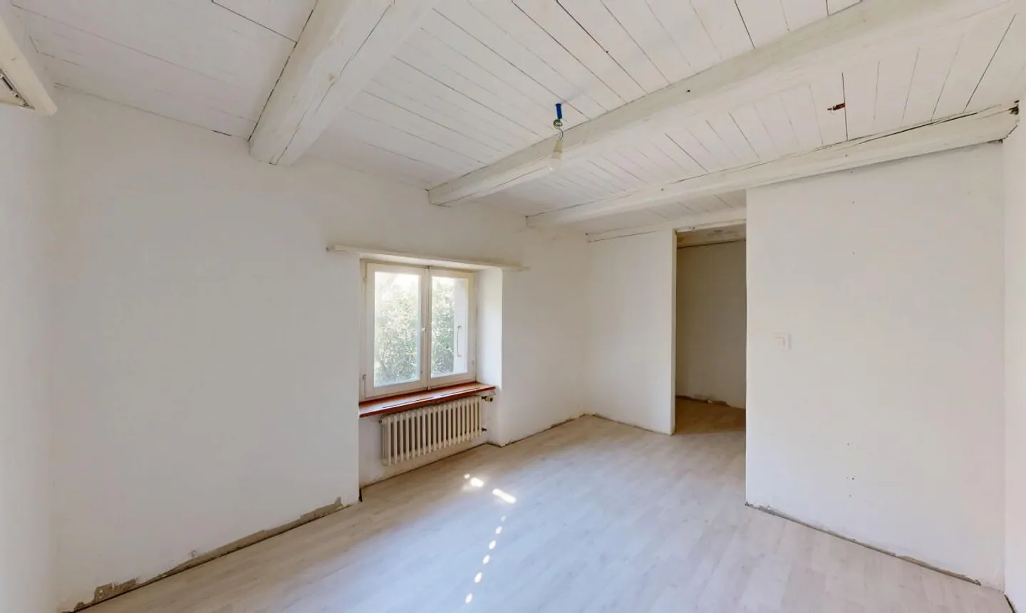 Casa con grande potenziale e garage - Foto 10 di 13