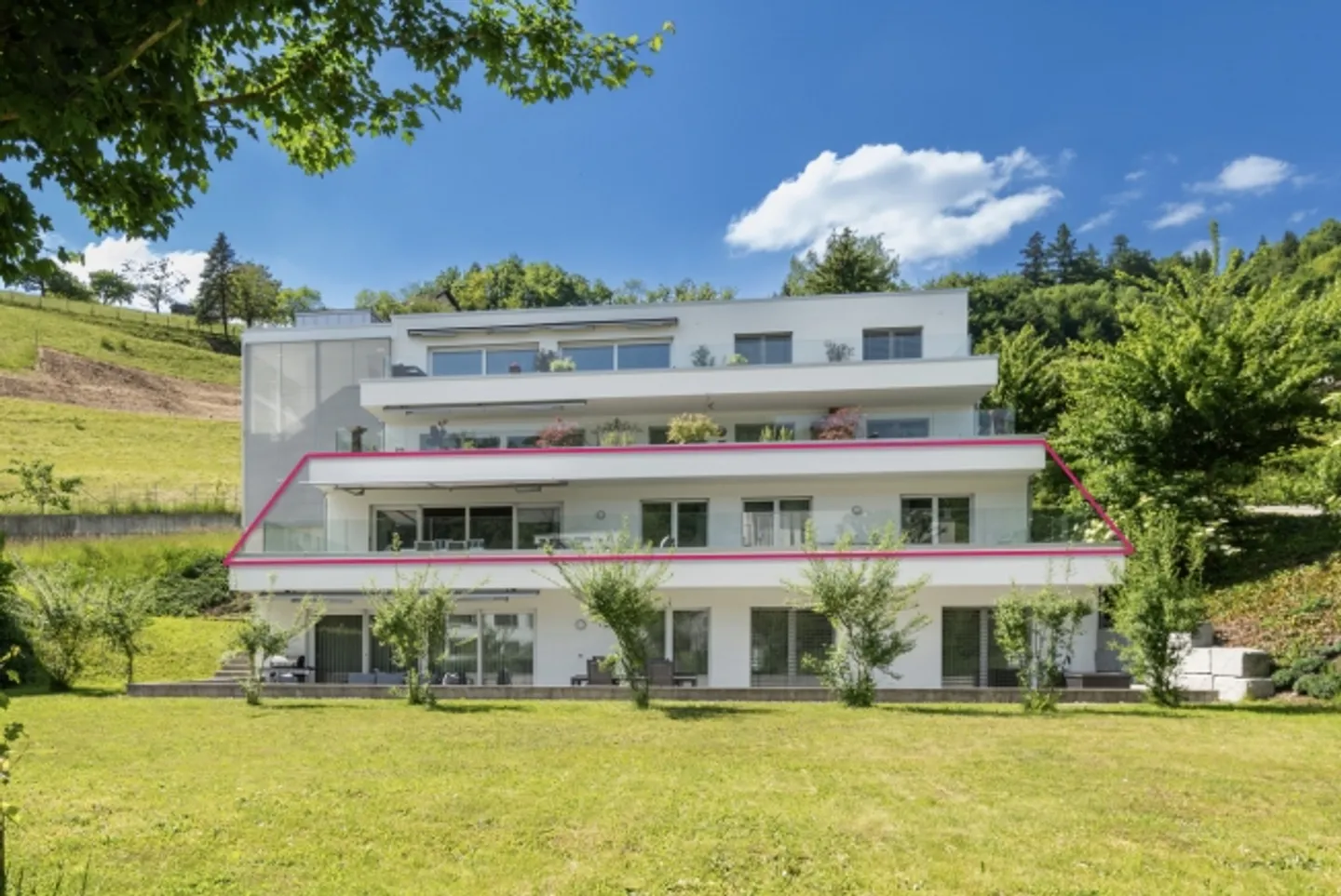 Your Place in the Green - Modern Apartment with Plenty of Light and Space - Photo 11 of 11