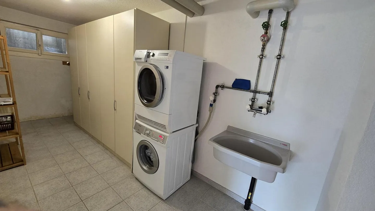 Appartamento soleggiato di 2,5 stanze con patio a Winterthur - Foto 11 di 11