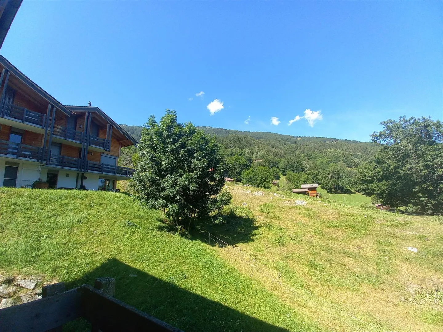 Geräumige Penthousewohnung mit Aussicht - Foto 19 von 24