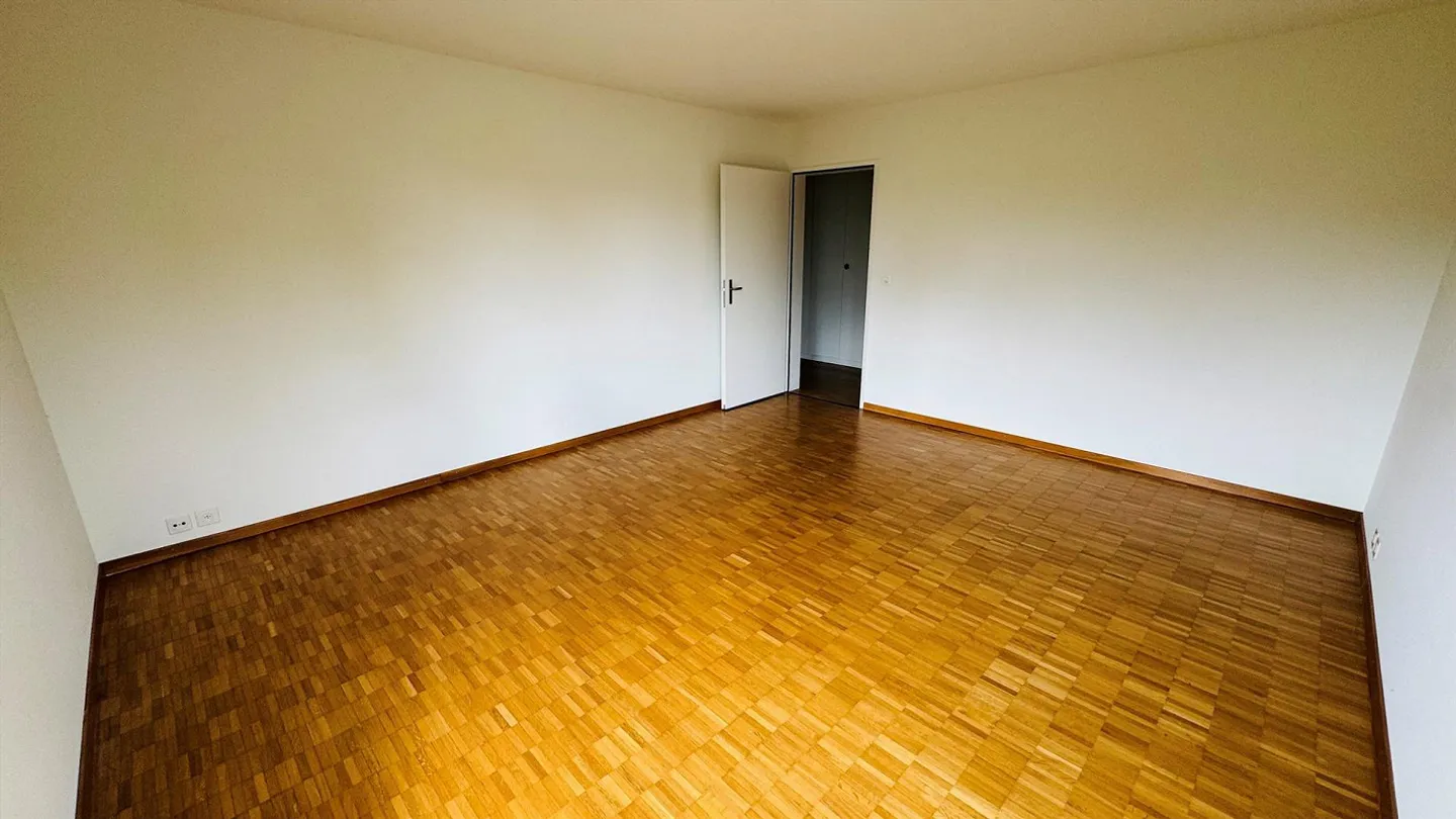 4.0 Room Apartment in Meilen - Photo 9 of 13