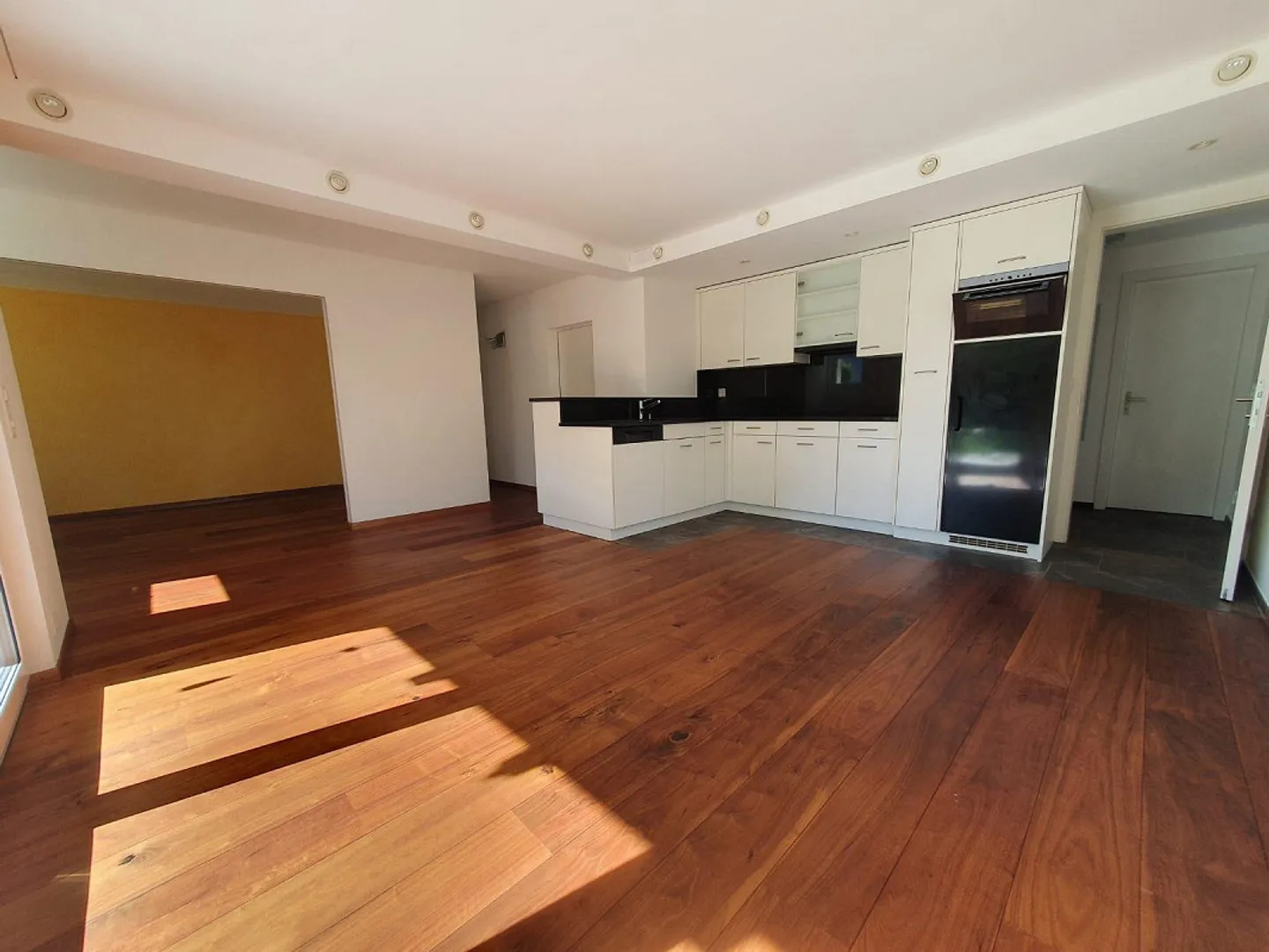 Charmante Gartenwohnung in Rodels - Foto 1 von 16