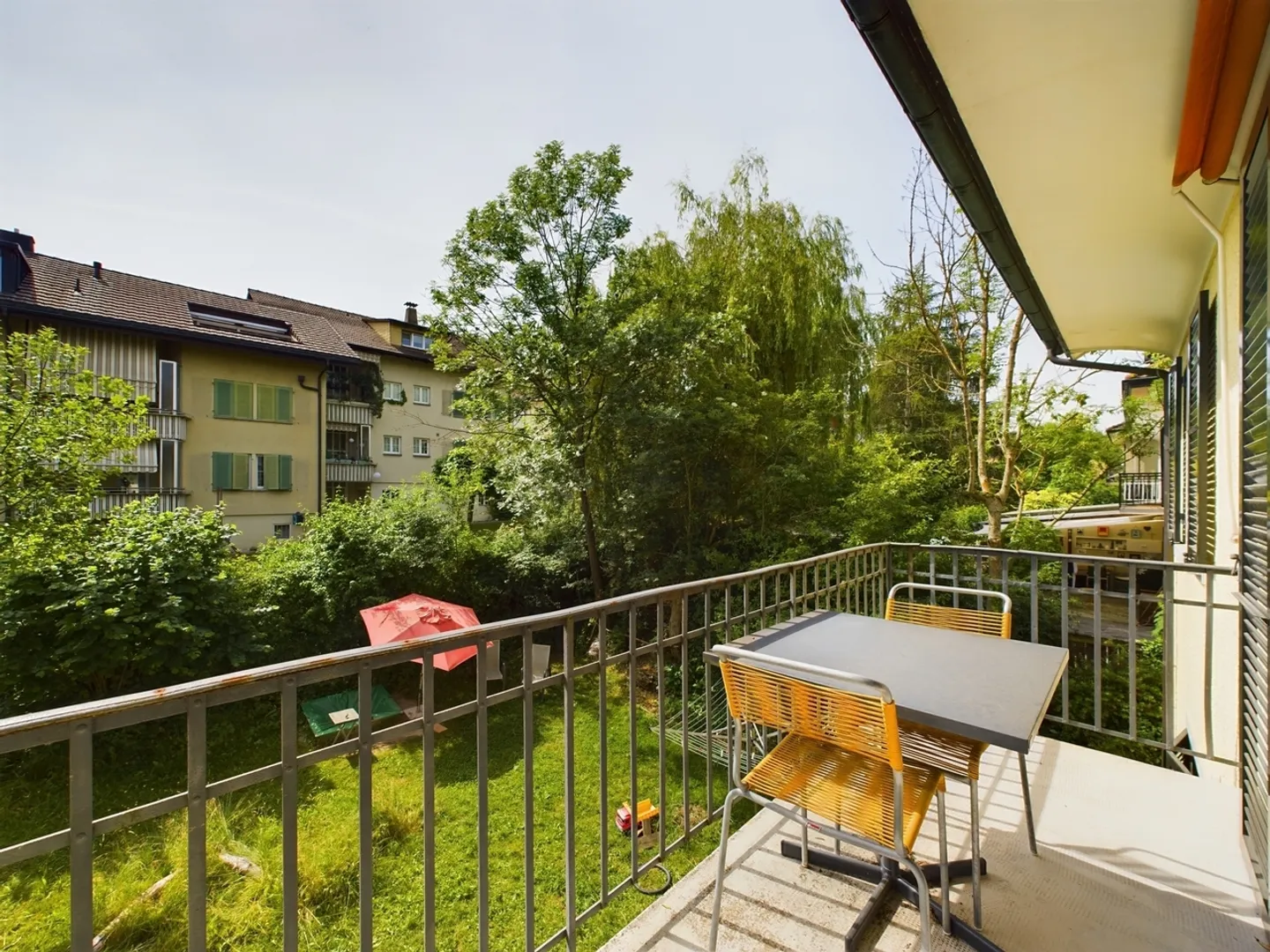 Moderno appartamento di 3 stanze con 2 balconi a Olten - Foto 8 di 11