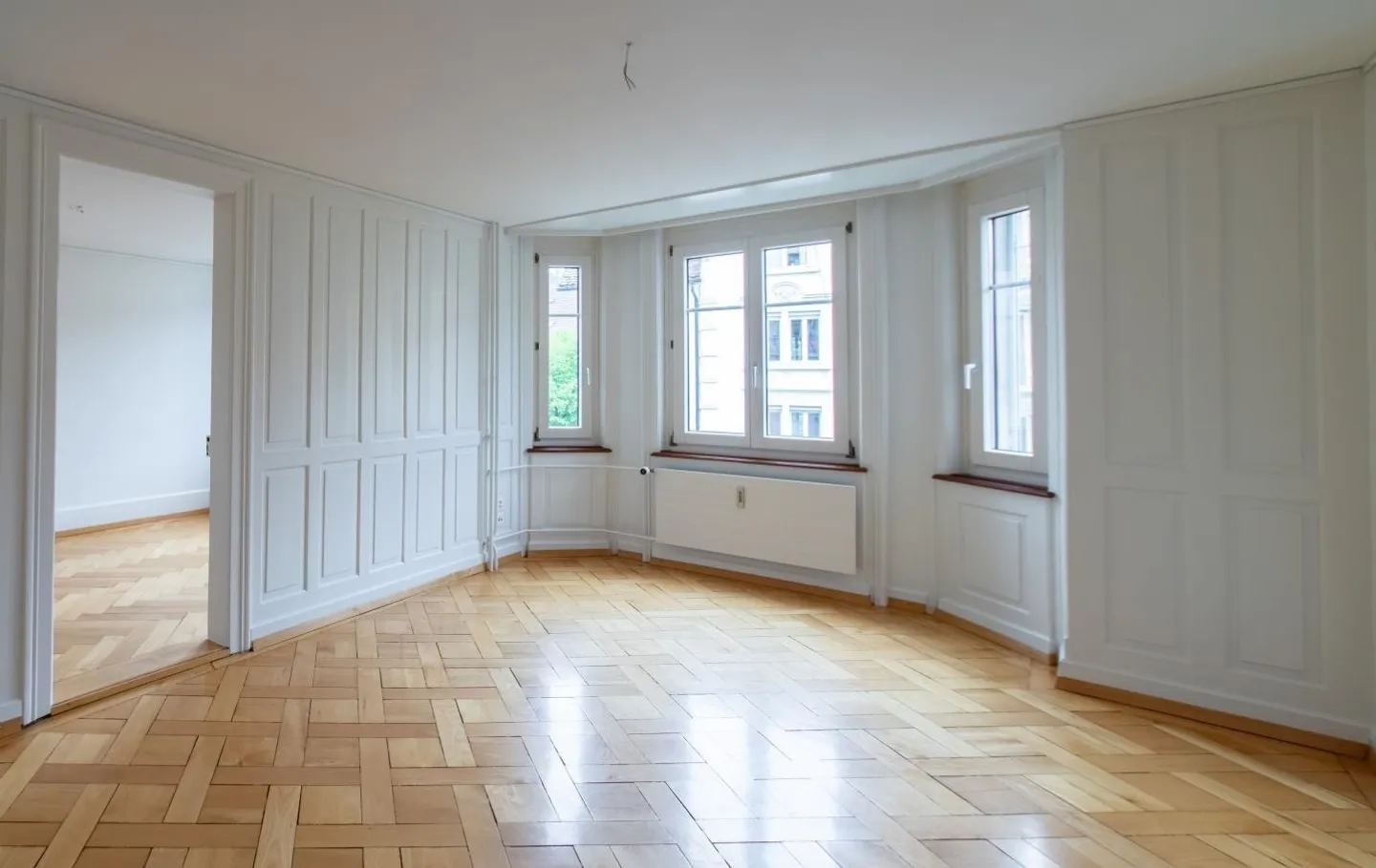 Charming 4.5-room old apartment in St. Georgen - Photo 1 of 10