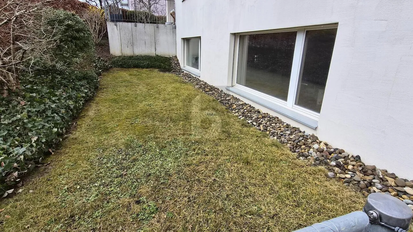 MODERNE, BAIGNÉE DE LUMIÈRE, UNIQUE - Photo 5 sur 6