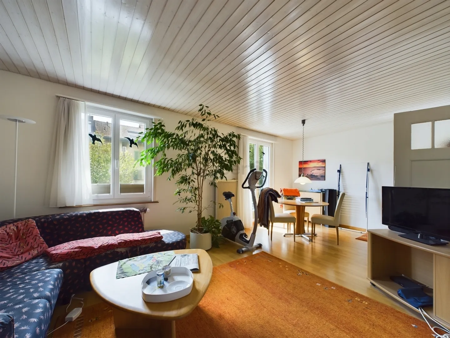 Moderno appartamento di 3 stanze con 2 balconi a Olten - Foto 2 di 11