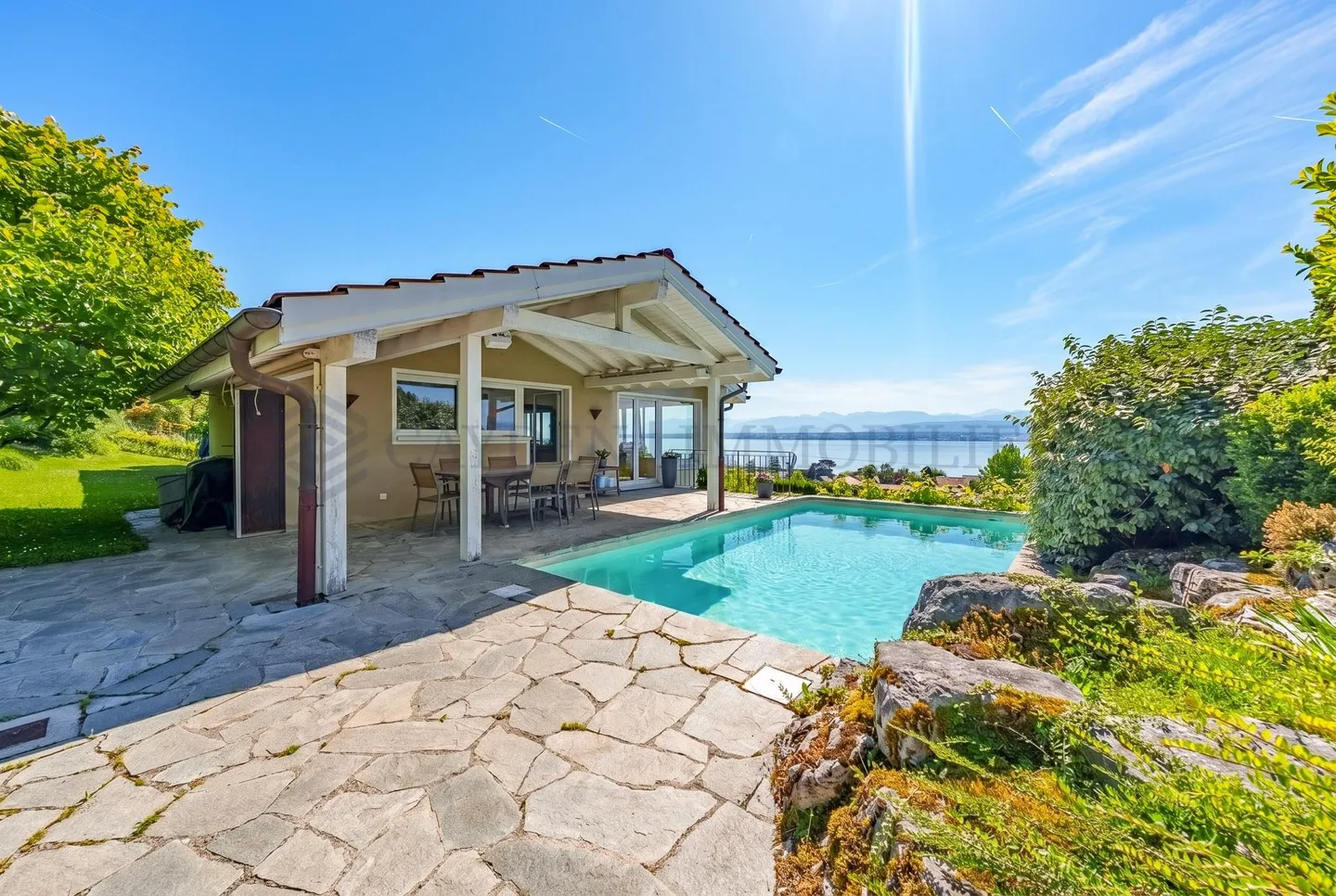 Exclusive Villa with Lake Views - Photo 2 of 9