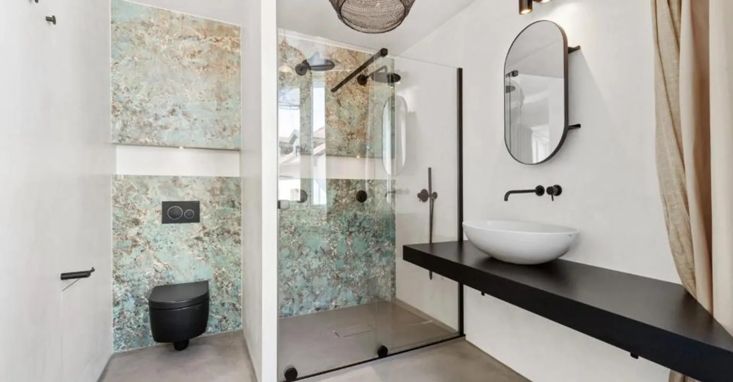 Bel appartamento/loft al 4° piano con 2,5 stanze con possibilità di farlo diventare 3,5 stanze di 150m2 - Foto 9 di 12