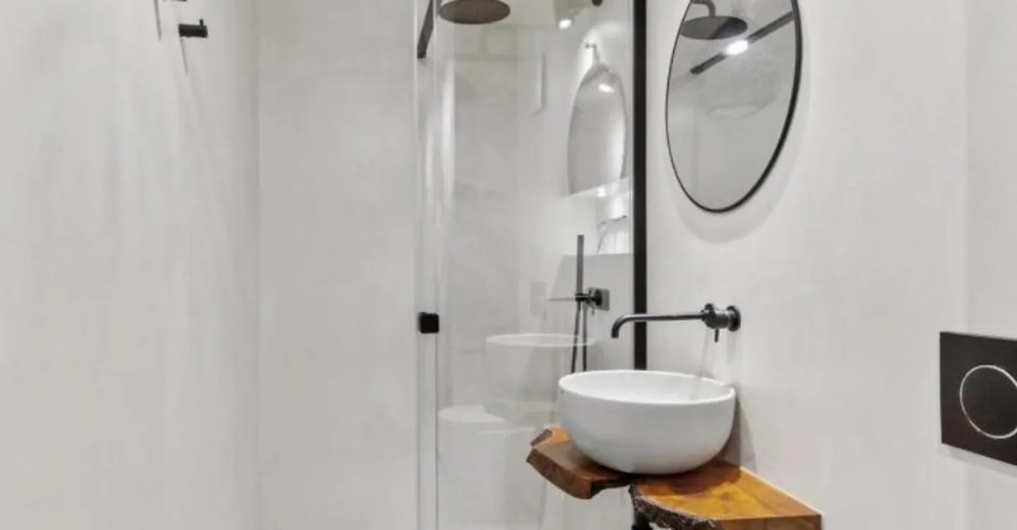 Bel appartamento/loft al 4° piano con 2,5 stanze con possibilità di farlo diventare 3,5 stanze di 150m2 - Foto 11 di 12