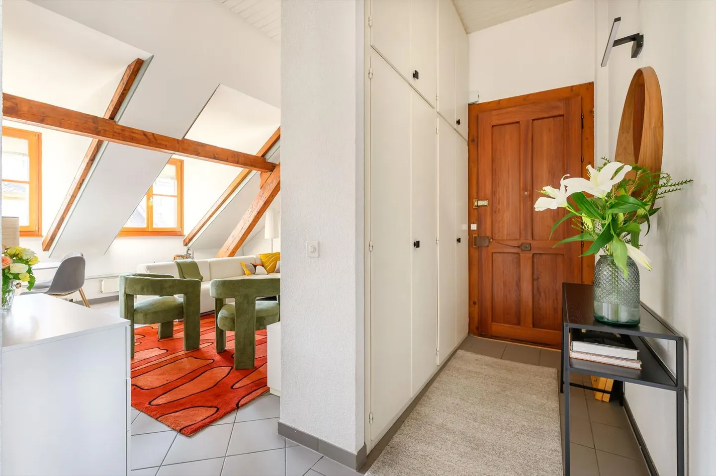 Furnished apartment - Photo 1 of 7