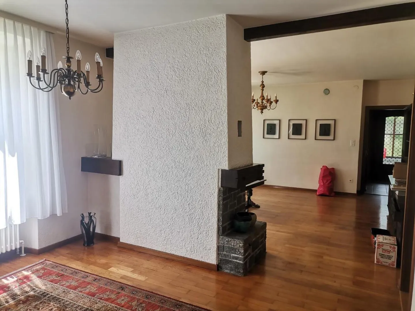 Haus mit 2 Etagen und Garten in sehr sonniger, ruhiger Lage mit schöner Aussicht - Foto 3 von 13