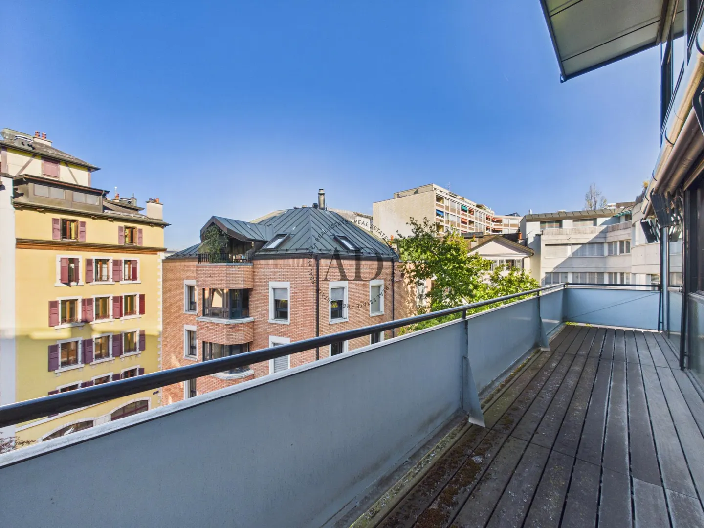 Duplex Architectural en Ville - Photo 3 sur 6