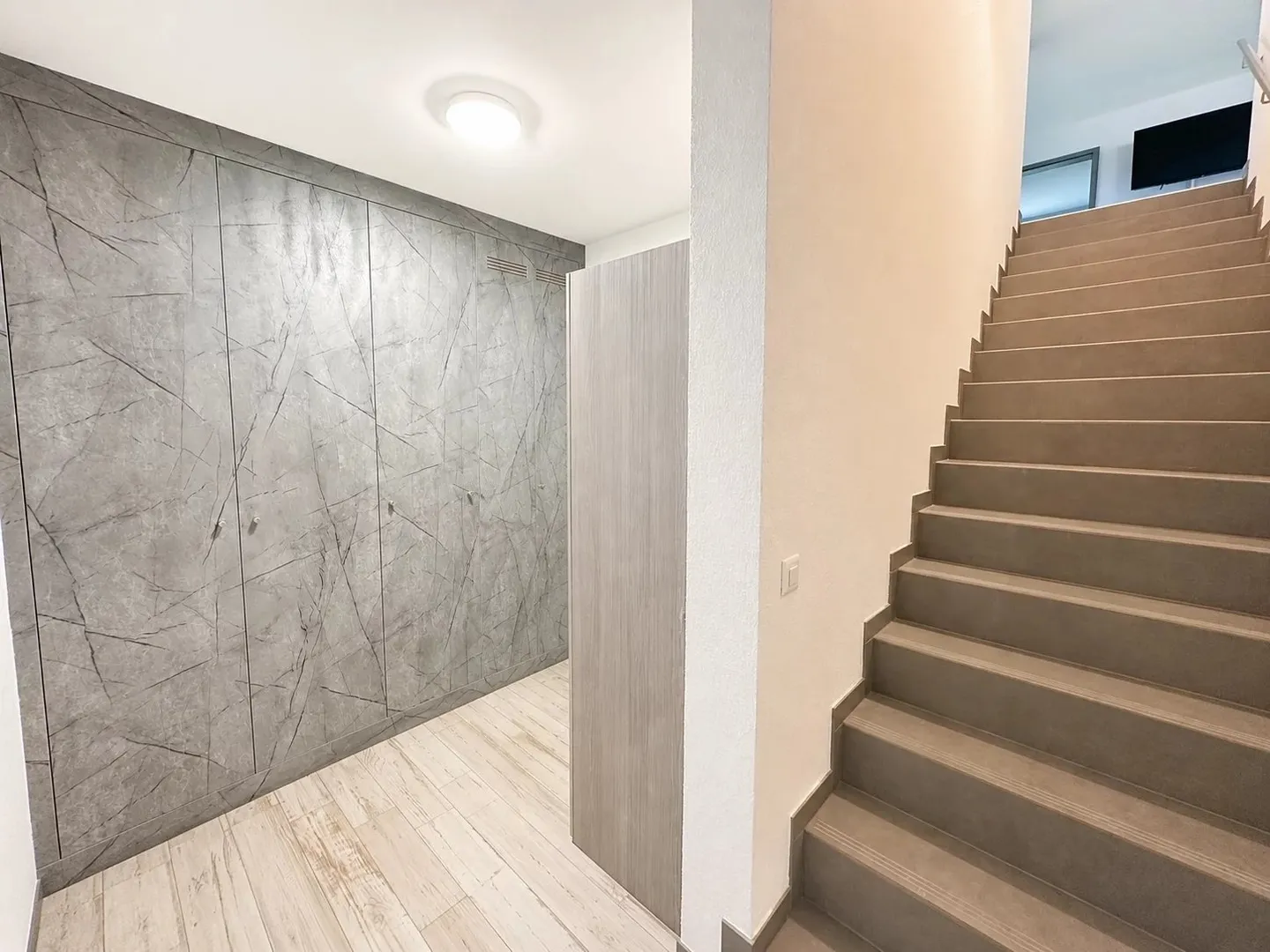 3,5-Zimmer-Wohnung mit großer überdachter Terrasse - Foto 23 von 27