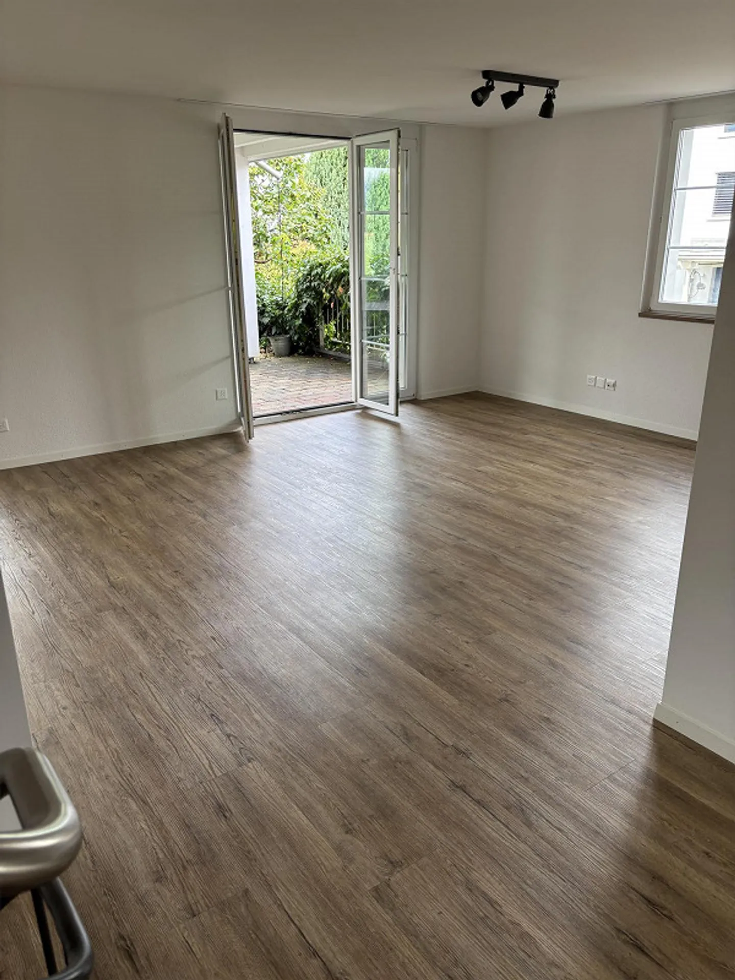 Wohnen und Arbeiten in Doppelhausteil mit Blick ins Grüne - Foto 12 von 30