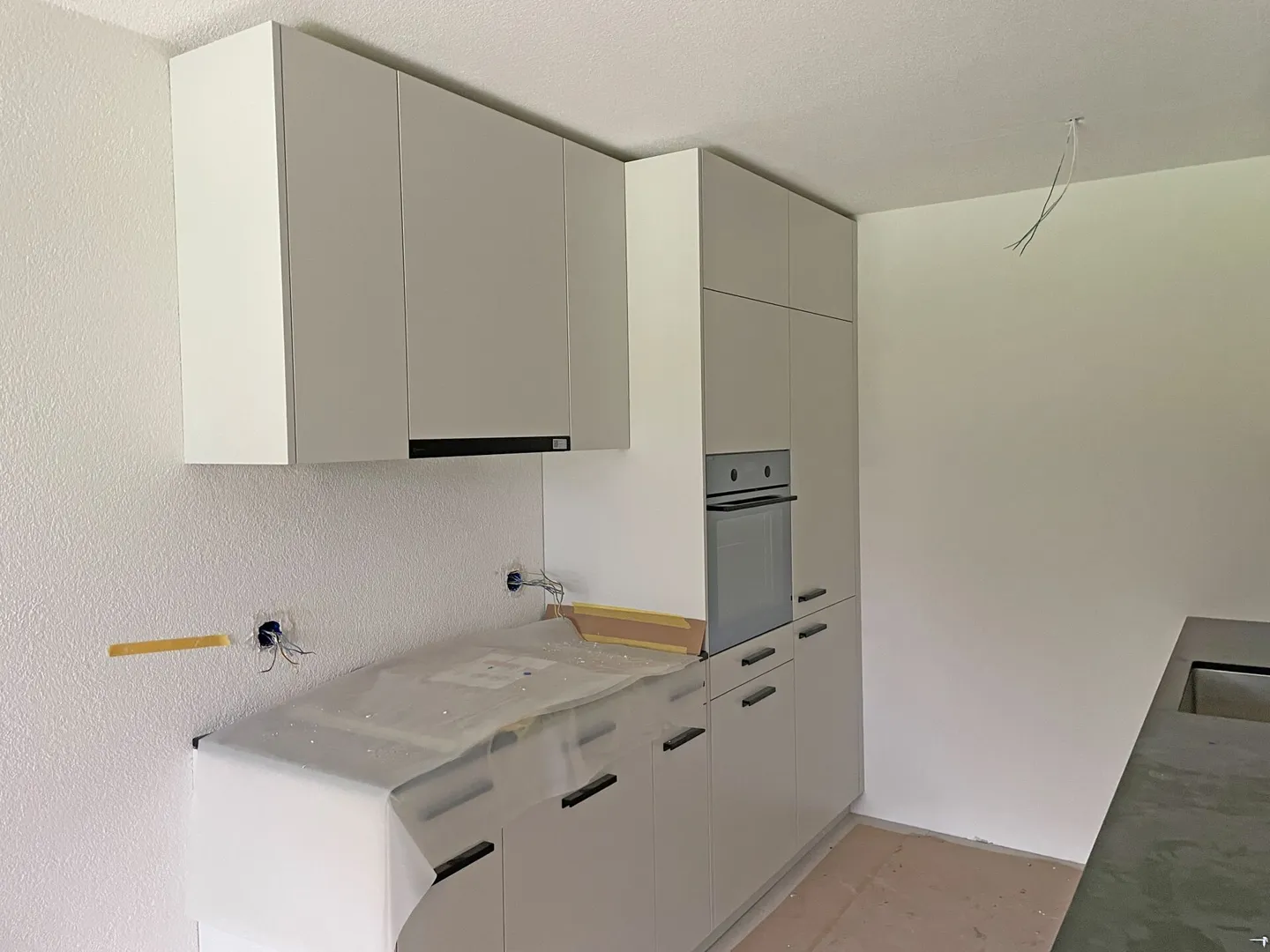 Freshly renovated 1.5-room ground floor apartment in Münchenbuchsee - Photo 2 of 6