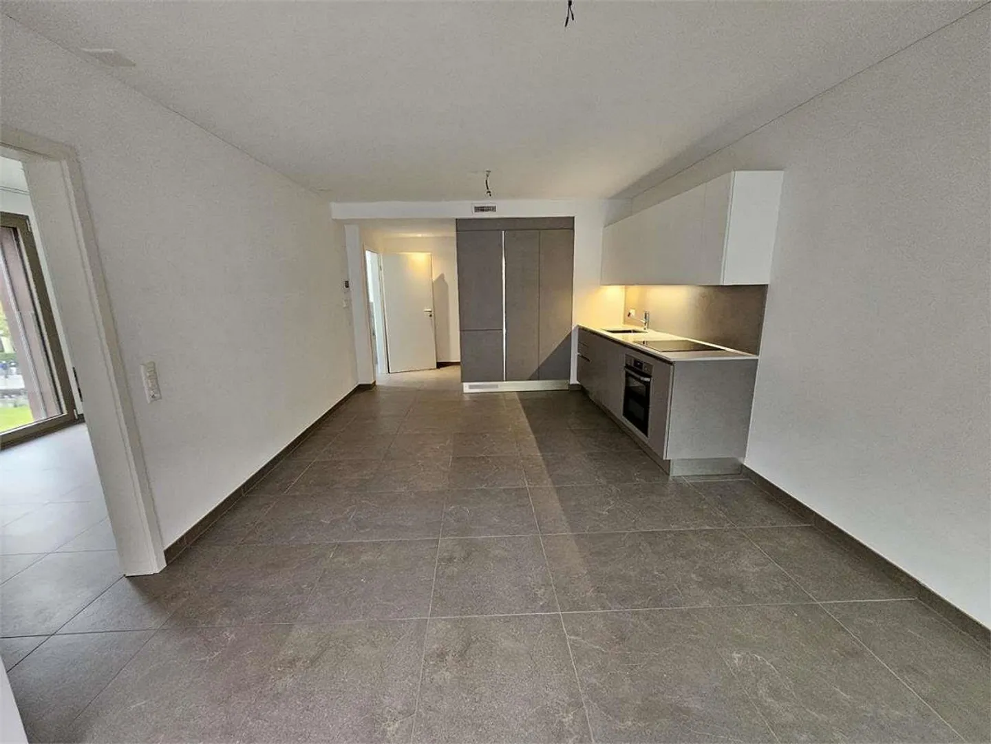 Giubiasco, new rental 2.5 rooms with terrace - Photo 5 of 9