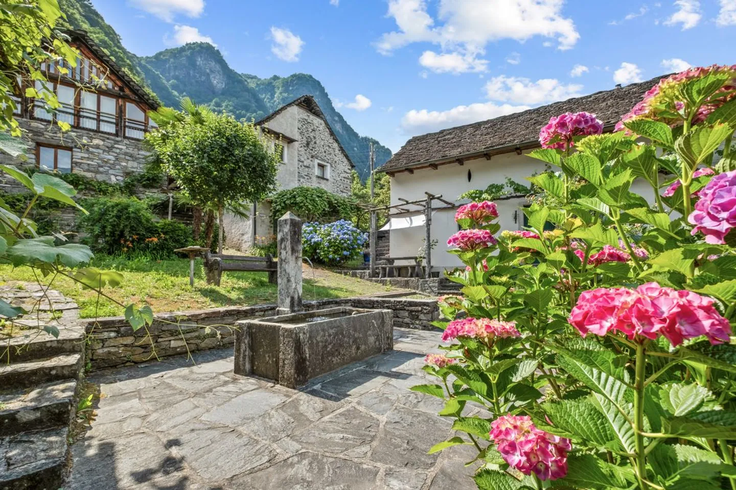 Rustico authentique du Tessin avec patio dans le Maggiatal - Photo 10 sur 10