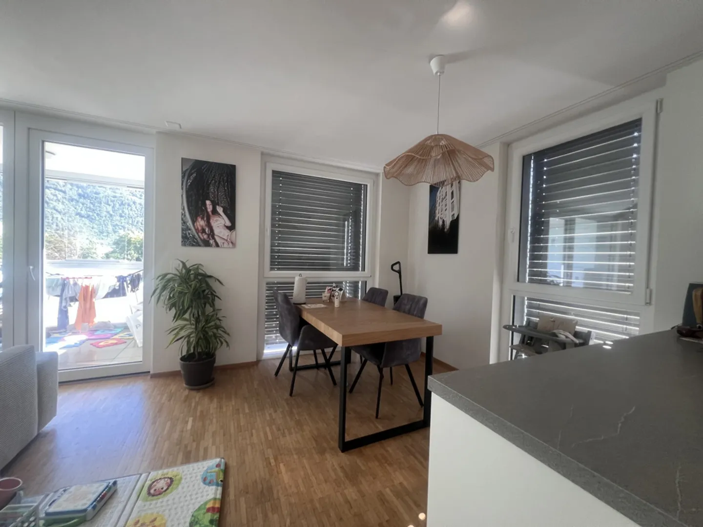 Spacious 3.5 Room Apartment - Photo 6 of 8