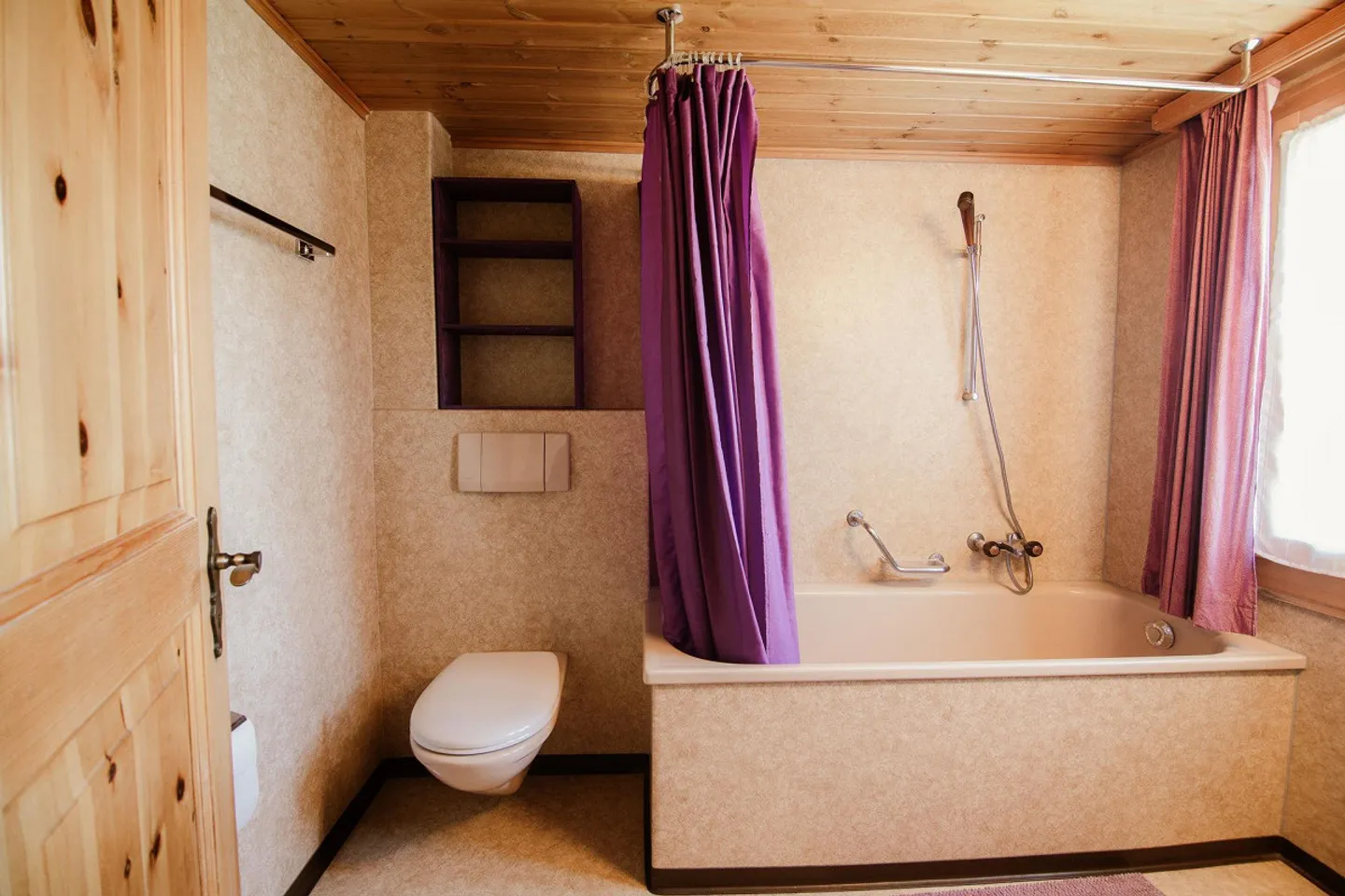Centrally Located Apartment Building with 4 Apartments - Photo 5 of 18