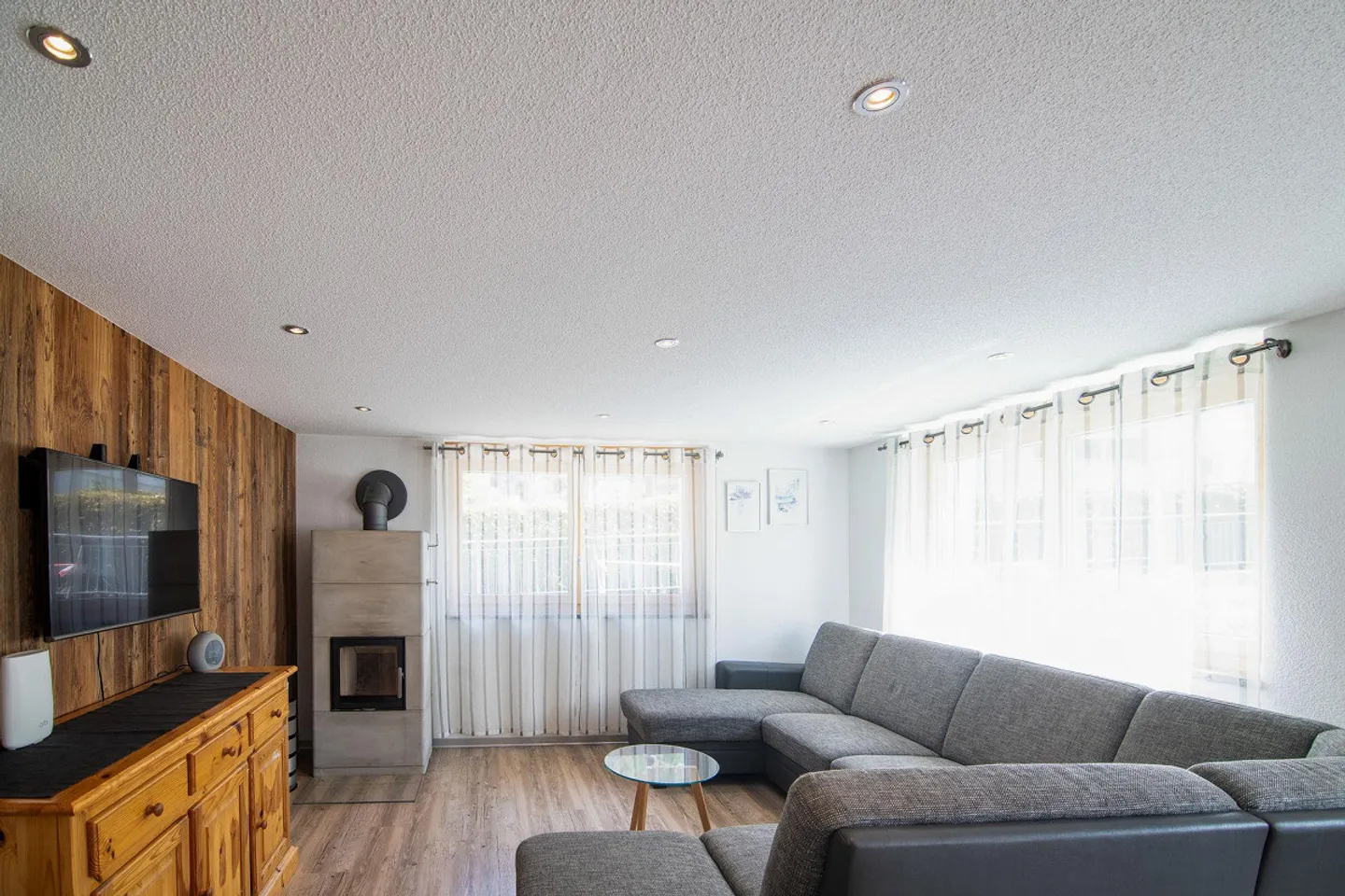 Centrally Located Apartment Building with 4 Apartments - Photo 16 of 18