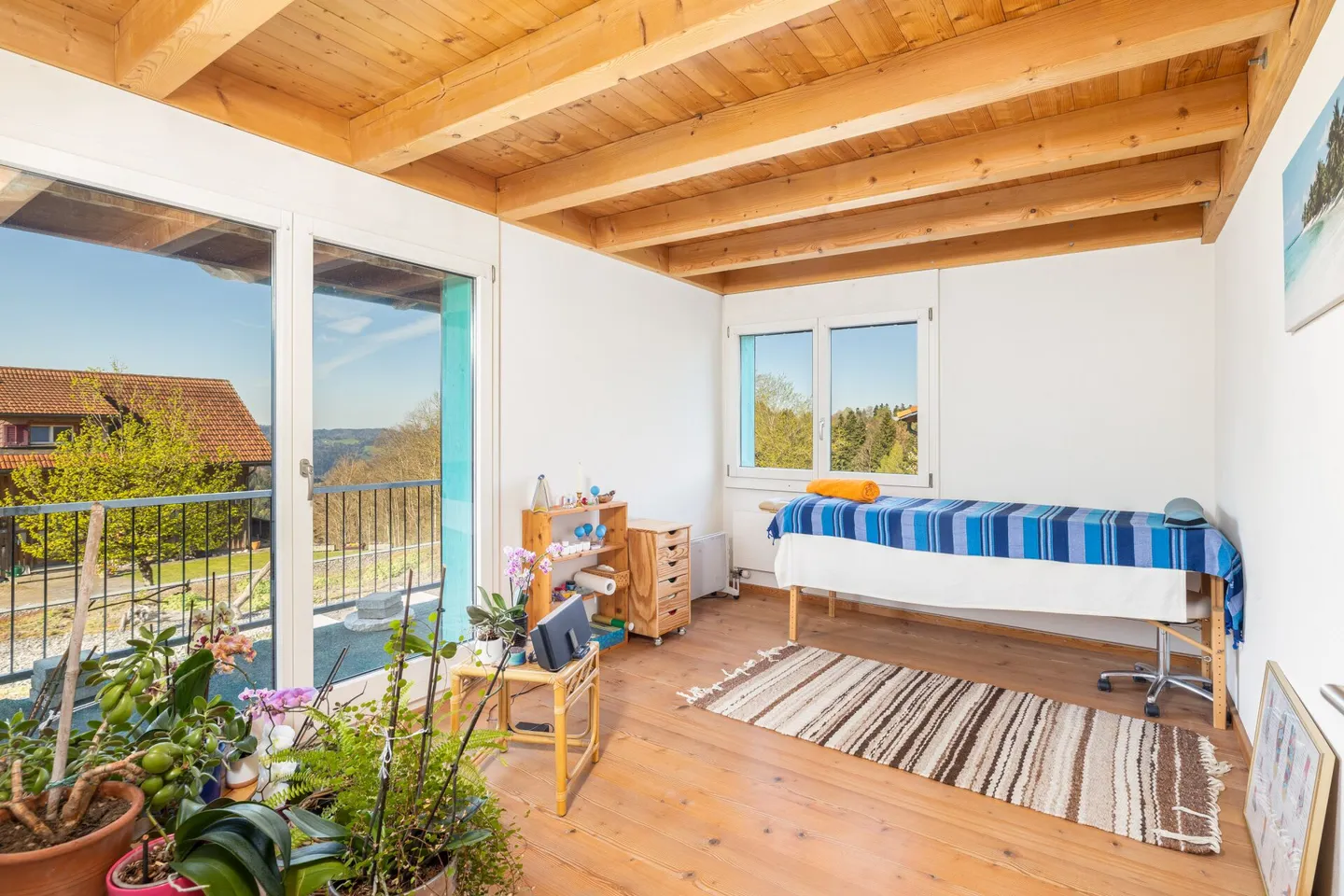 Semi-detached house in Minergie wooden construction - Photo 8 of 17