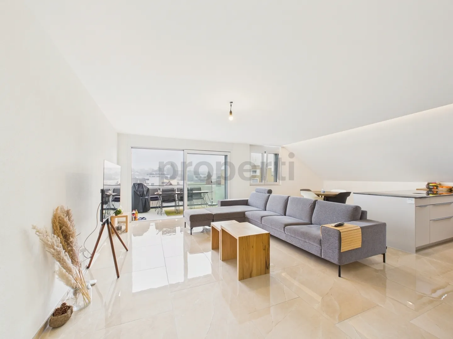 Vivere e lavorare insieme – Condominio elegante con spazio hobby versatile a Hunzenschwil - Foto 1 di 12