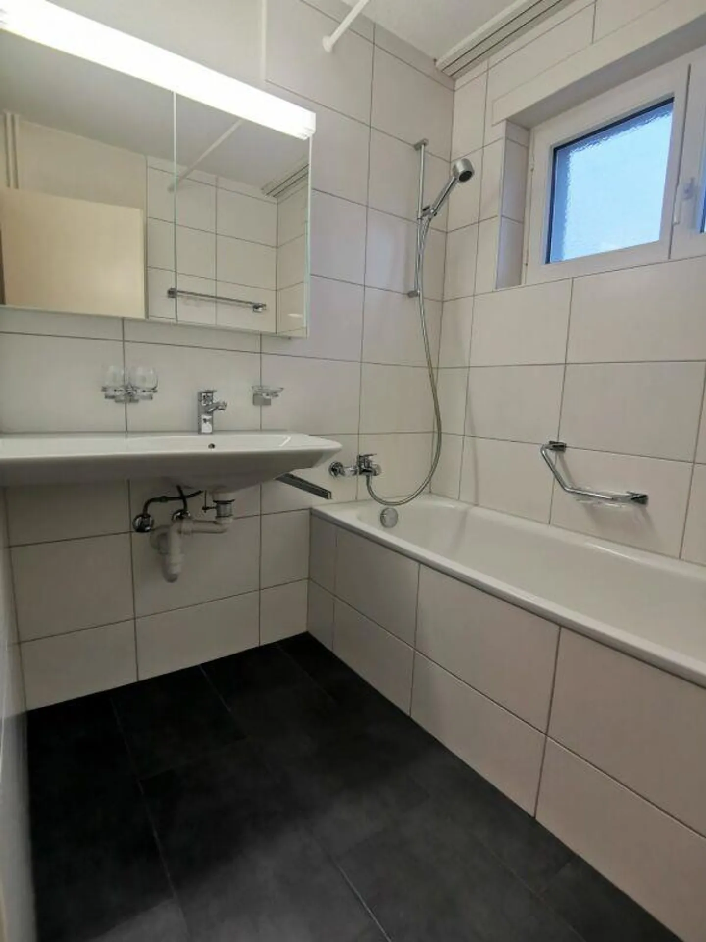 Familienwohnung mit moderner Küche - Foto 7 von 11