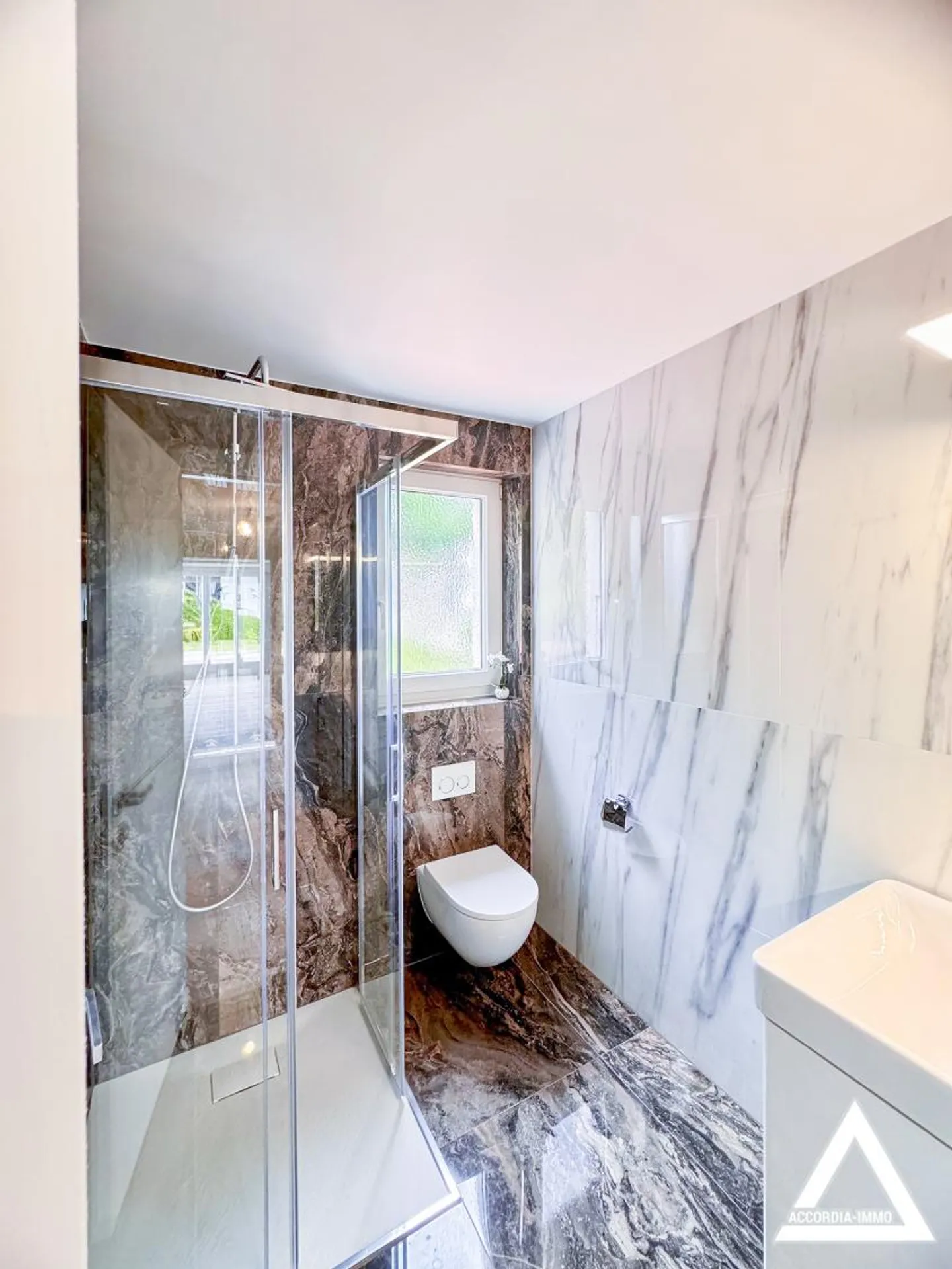 Magnifique villa rénovée à Chernex - Photo 24 sur 29