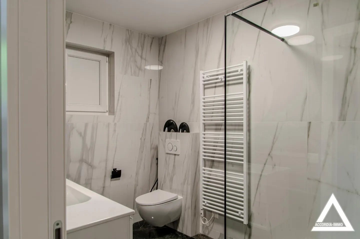 Magnifique villa rénovée à Chernex - Photo 26 sur 29