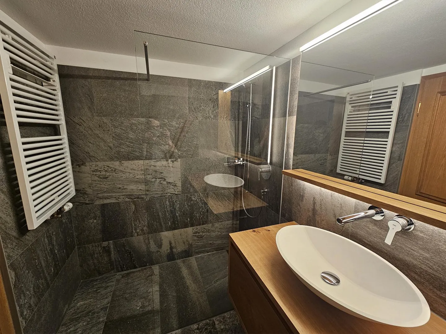 3.5 - Zimmer-Wohnung im charmanten Chalet, Ruswil - Foto 5 von 13