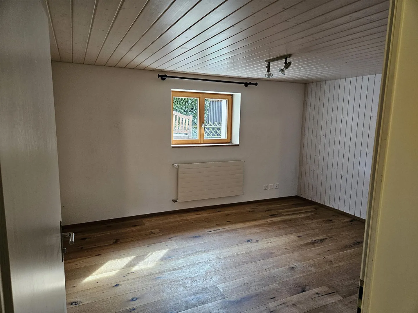 3.5 - Zimmer-Wohnung im charmanten Chalet, Ruswil - Foto 10 von 13