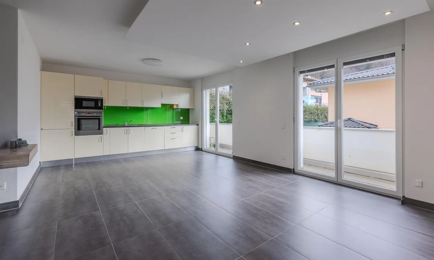 MODERN 3.5 ROOMS APARTMENT WITH TERRACE IN BIRONICO - Photo 5 of 10