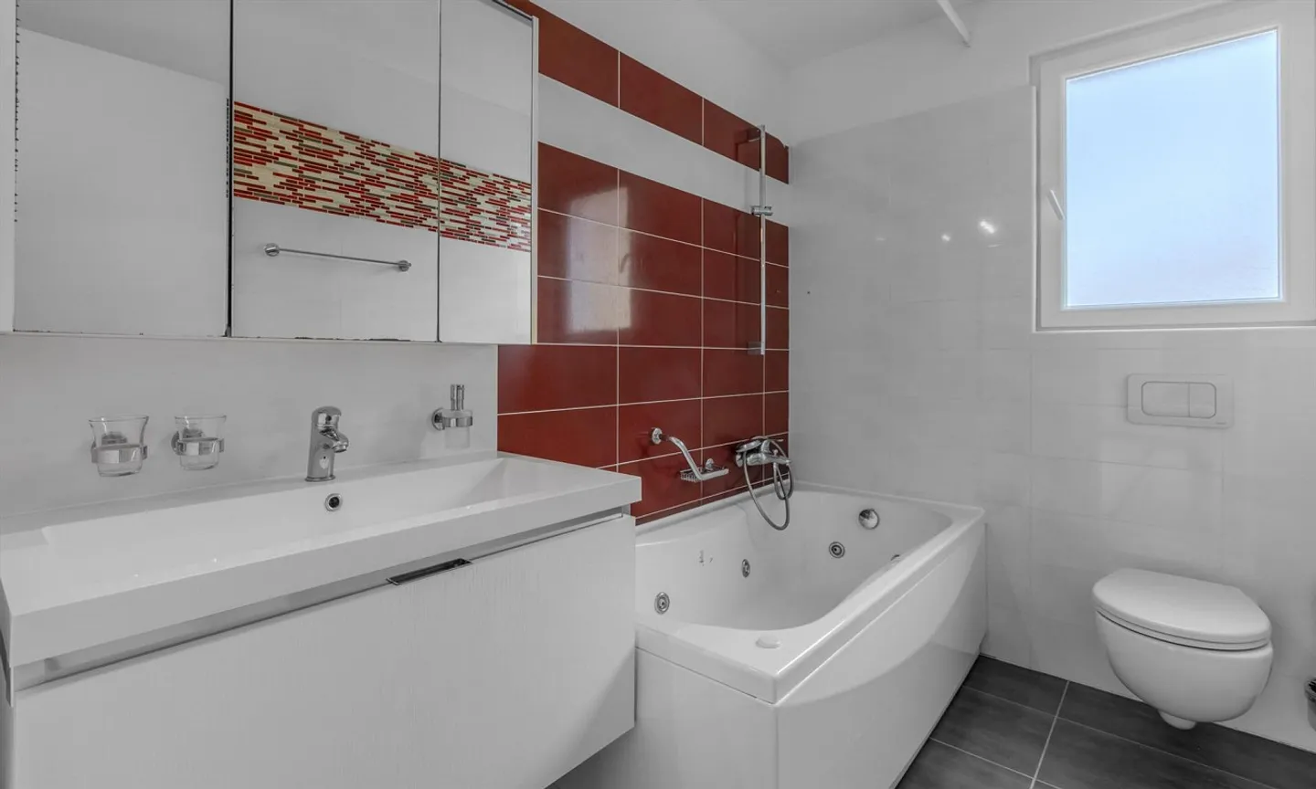 MODERN 3.5 ROOMS APARTMENT WITH TERRACE IN BIRONICO - Photo 6 of 10