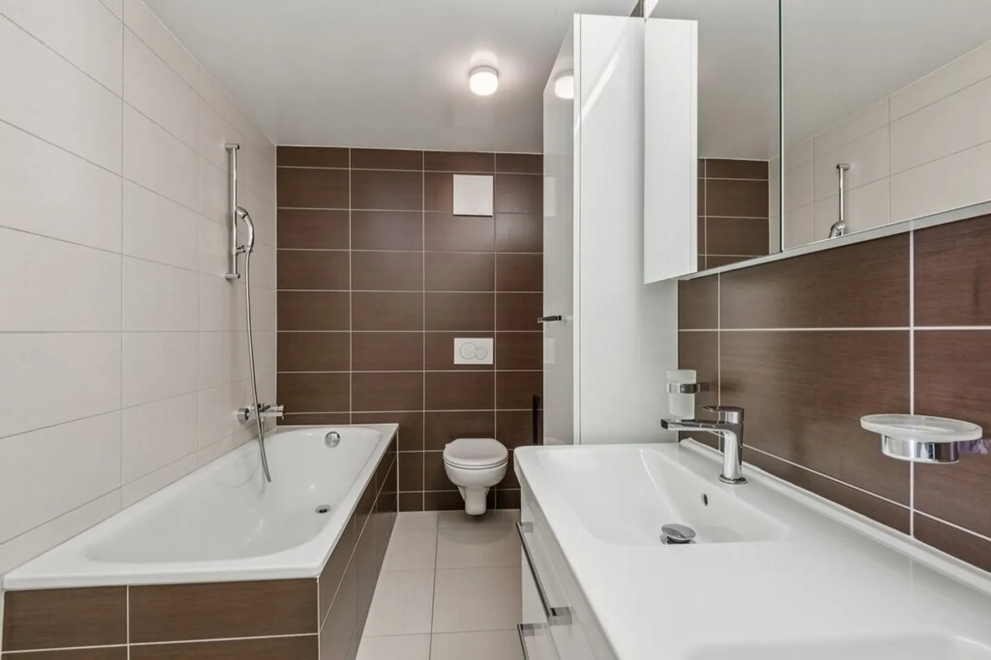 Magnificent apartment in Chexbres with breathtaking views! - Photo 10 of 12