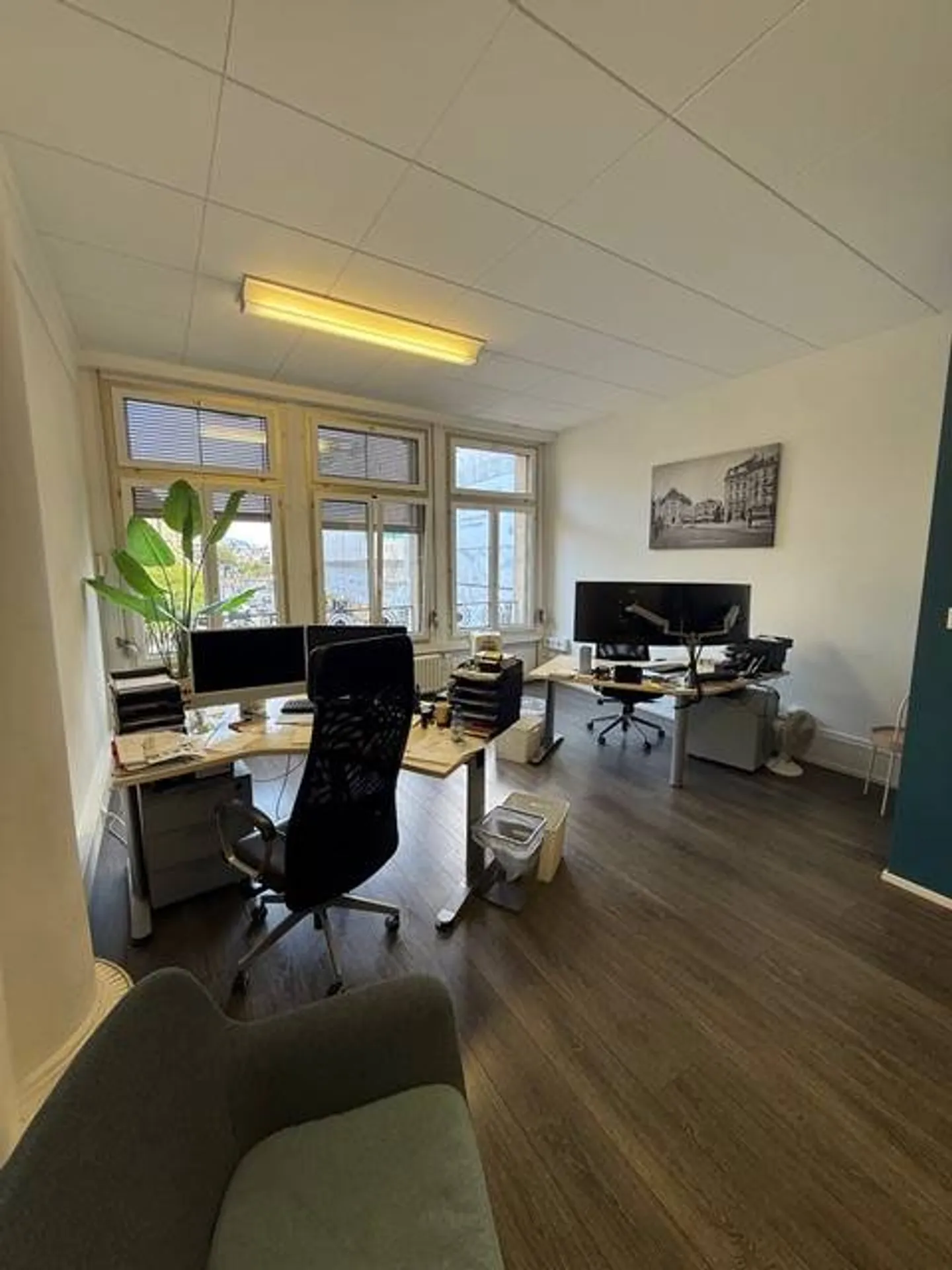 OFFICES IN THE HEART OF LAUSANNE - Photo 1 of 6
