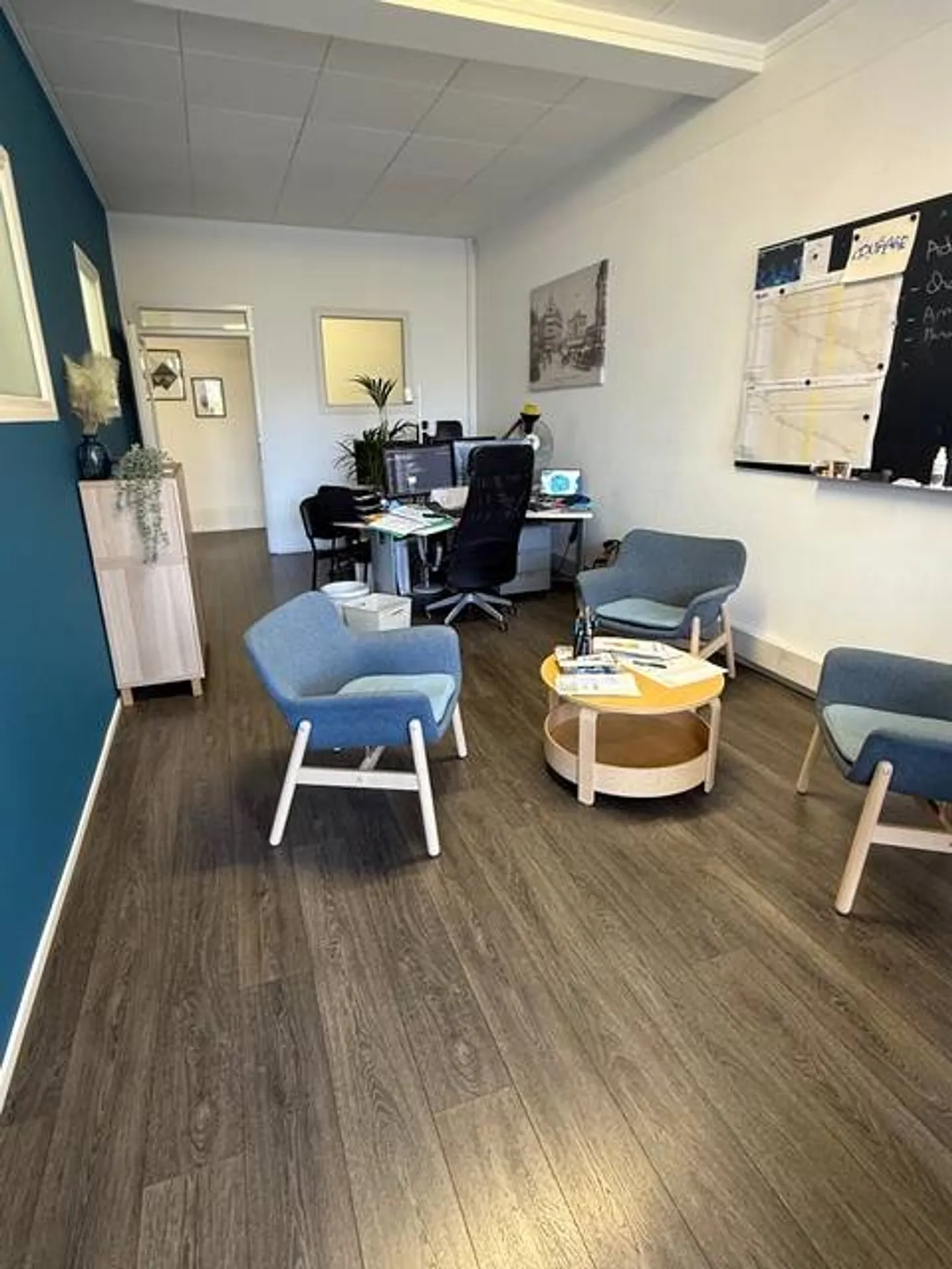 OFFICES IN THE HEART OF LAUSANNE - Photo 3 of 6