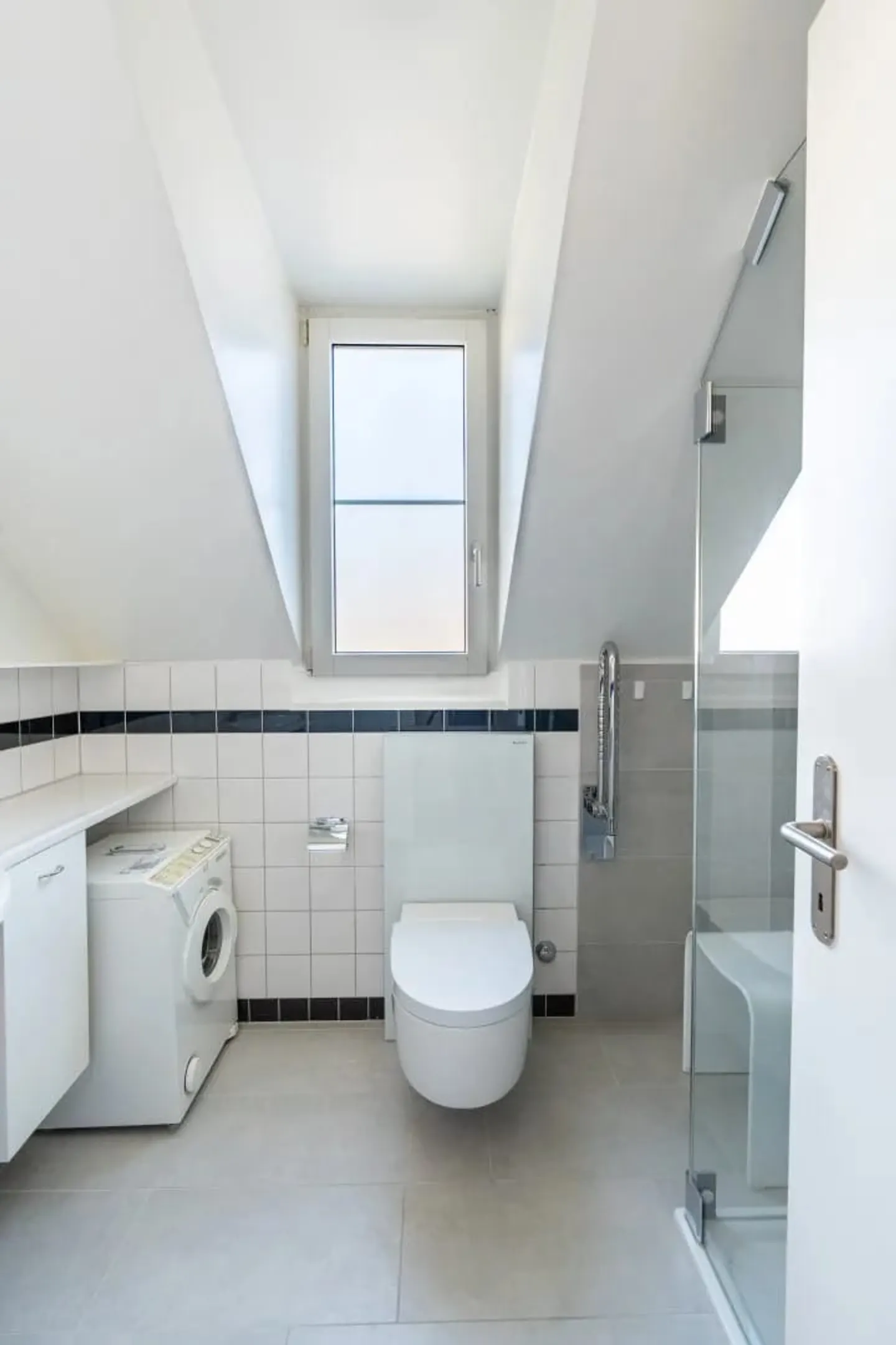 Appartement sous toit charmant à Spreitenbach - Photo 8 sur 13